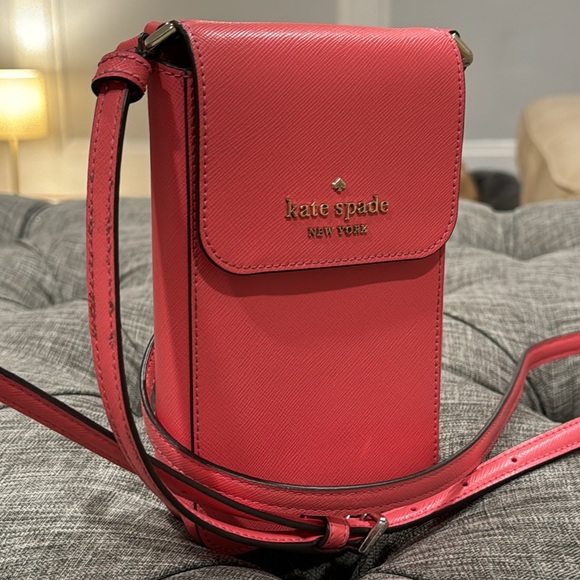 Kate Spade Staci Cellphone Crossbody Bag EUC - Picture 3 of 16